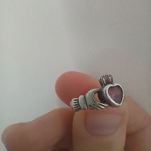 Sterling Silver and amethyst claddah ring size 6 - Picture 2 of 3